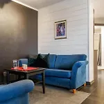 Pet Friendly In * 헴세달